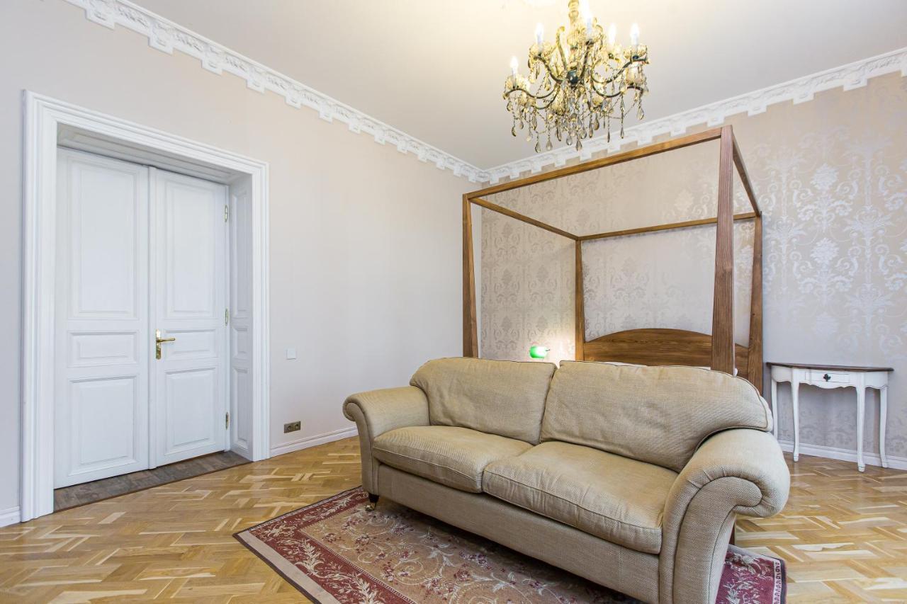 Австрійська Квартира В Центрі На Вулиці Михальчука 5 Lviv Kültér fotó