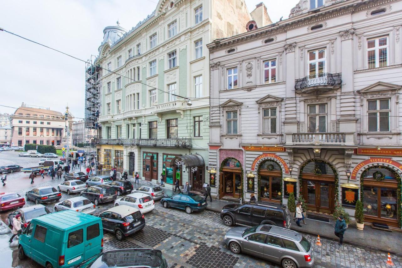 Австрійська Квартира В Центрі На Вулиці Михальчука 5 Lviv Kültér fotó